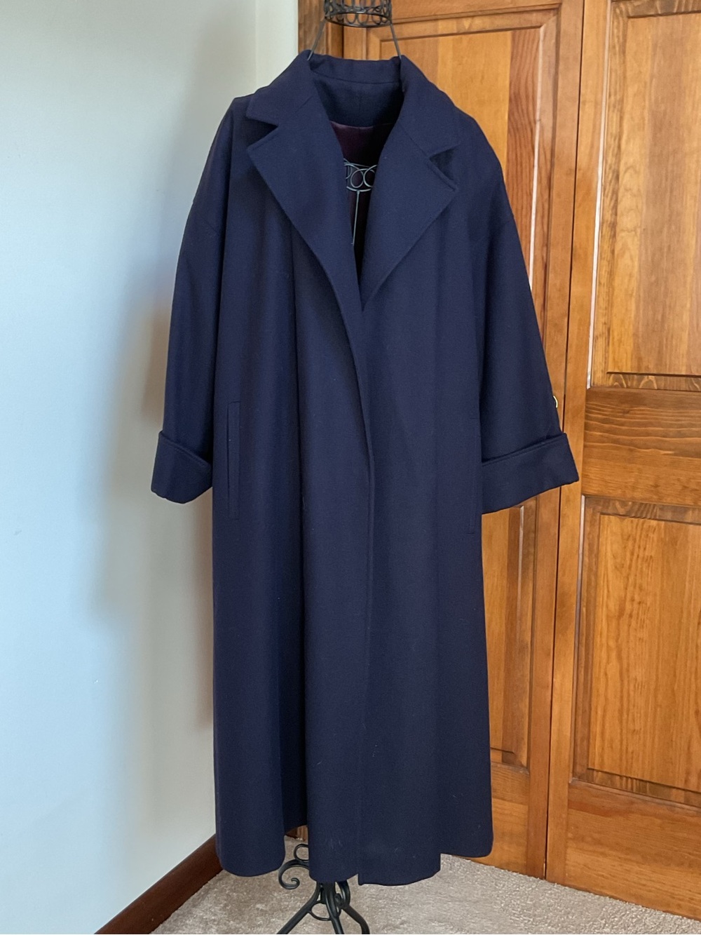 Vintage aubergine Long Trench Coat with Rolled Cuffs, L